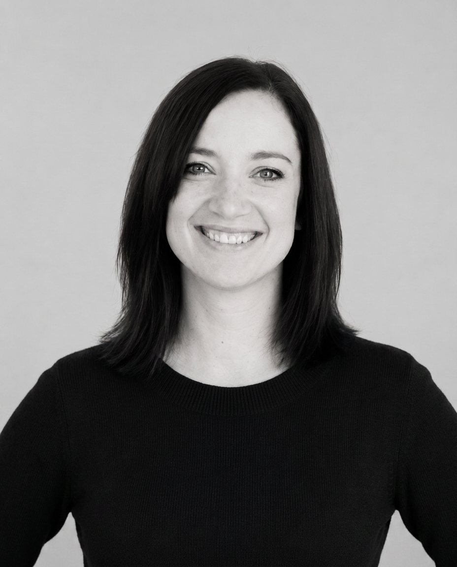 Portrait of Laura Walker, founder of The AI Social
